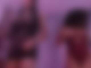 Live cam show with crystalevains - Average on Camsoda