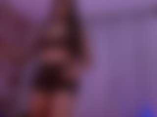 Live cam show with crystalevains - Genital Piercings on Camsoda