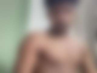 cumboi7771ks Live-Sex-Cam-Show