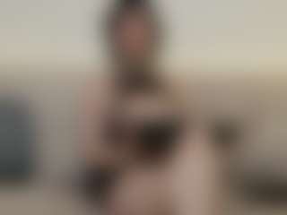 Live cam show with Annie Monroe - Sexy on justonemore.cc