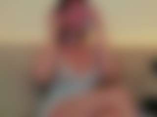 Annie Monroe's Live Sex Cam Show