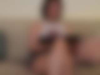 Live cam show with Annie Monroe - Sexwebcam on Lustler