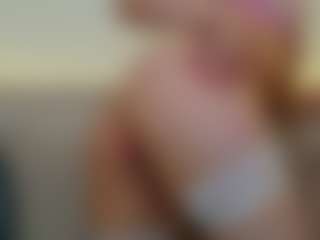 Annie Monroe's Live Sex Cam Show