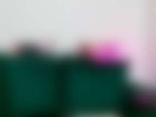 Live cam show with MollyMosley - Twerk on TeamSkeetLive