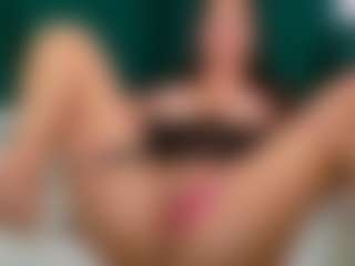 MollyMosley's Live Sex Cam Show