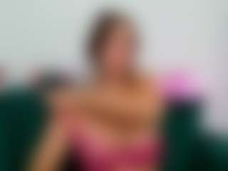 Live cam show with MollyMosley - Lesbian on AdultVida.com