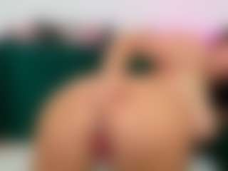MollyMosley's Live Sex Cam Show