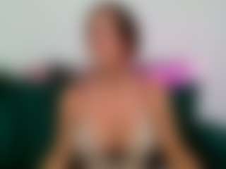 MollyMosley's Live Sex Cam Show