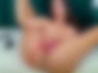 Live cam show with MollyMosley - Solo on Camsoda