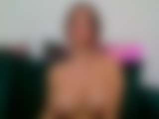 MollyMosley's Live Sex Cam Show