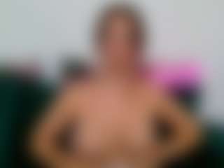 MollyMosley's Live Sex Cam Show