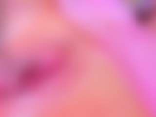 Live cam show with violet - Biracial on AdultVida.com