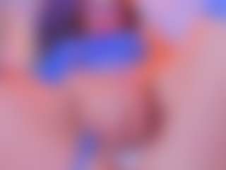 Live cam show with violet - Moaning on Gym Cam Girls