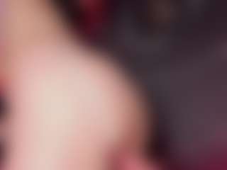Live cam show with AbbyDream - Nipple Piercings on SquirtSoMuch