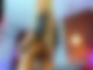 Ariann's Live Sex Cam Show