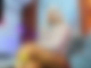 Ariann's Live Sex Cam Show