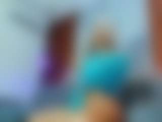 Ariann's Live Sex Cam Show
