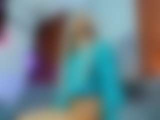 Ariann's Live Sex Cam Show