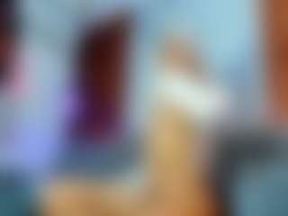 Live cam show with Ariann - Colombia on xplaylive.com