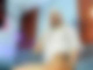 Live cam show with Ariann - Ejaculation on Strip Flash - Live Sex Shows
