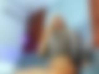 Live cam show with Ariann - Tiny Tits on Porn Luv