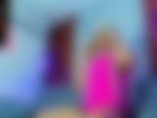 Live cam show with Ariann - Ejaculation on AdultVida.com