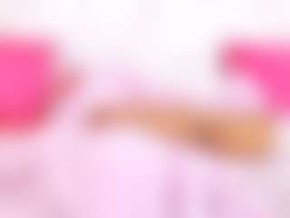 Live cam show with Chubbymidgetx - Middle Aged on Fling VIP Chat