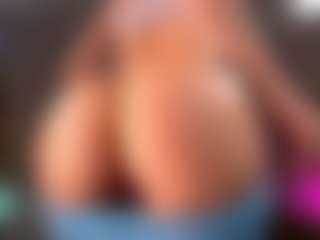 Cindy Luv's Live Sex Cam Show