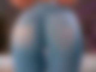 Live cam show with Cindy Luv - Deepthroat on StripNow