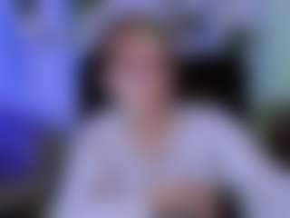 hope-shadow's Live Sex Cam Show