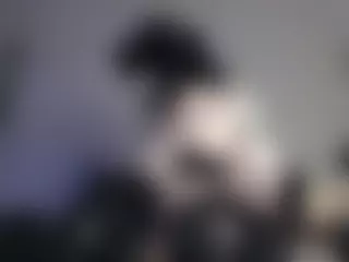 Iveystrigoi's Live Sex Cam Show