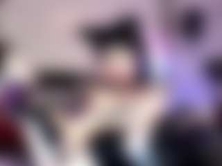 Iveystrigoi's Live Sex Cam Show