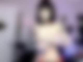 Live cam show with Iveystrigoi - College on TastyBlacksLive
