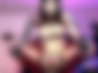 Iveystrigoi's Live Sex Cam Show