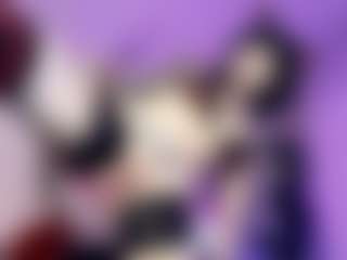 Live cam show with Iveystrigoi - Goth on Lustler
