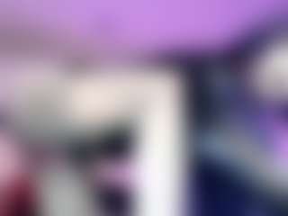 Iveystrigoi's Live Sex Cam Show