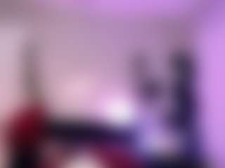 Iveystrigoi's Live Sex Cam Show