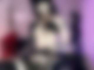 Iveystrigoi's Live Sex Cam Show