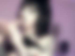 Iveystrigoi's Live Sex Cam Show