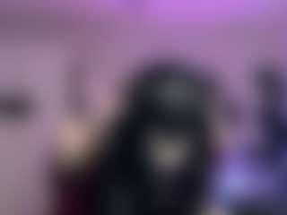 Iveystrigoi's Live Sex Cam Show