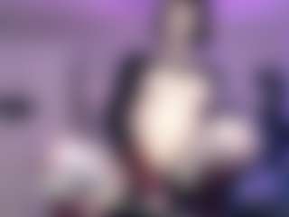 Iveystrigoi's Live Sex Cam Show