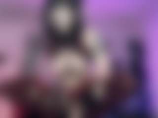 Iveystrigoi's Live Sex Cam Show