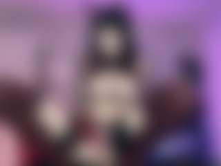 Iveystrigoi's Live Sex Cam Show