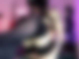 Iveystrigoi's Live Sex Cam Show