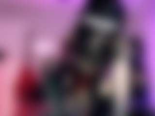 Iveystrigoi's Live Sex Cam Show