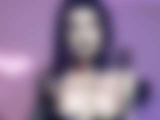 Iveystrigoi's Live Sex Cam Show