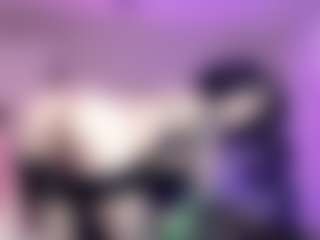 Iveystrigoi's Live Sex Cam Show
