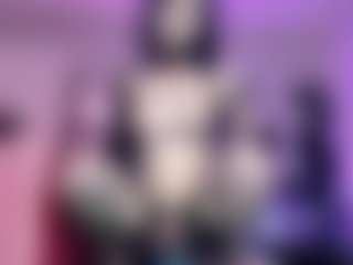 Iveystrigoi's Live Sex Cam Show