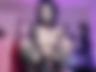 Iveystrigoi's Live Sex Cam Show