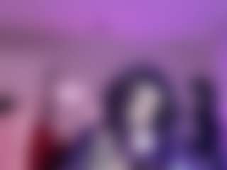 Iveystrigoi's Live Sex Cam Show